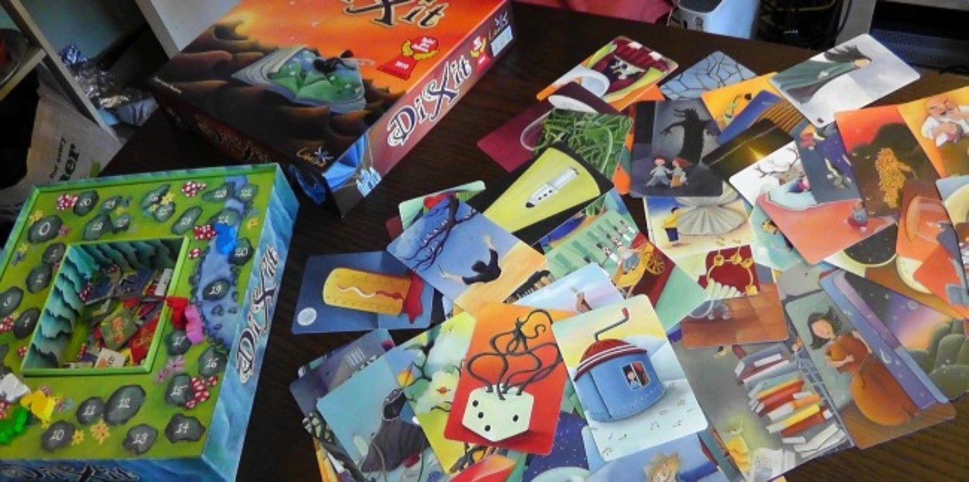 Family Christmas Board Game Picks